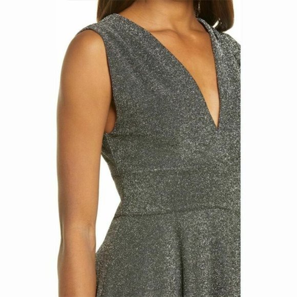 NWT Fraiche by J Metallic Shimmer Deep V-Neck Fit & Flare Minidress Silver Black - Picture 2 of 8